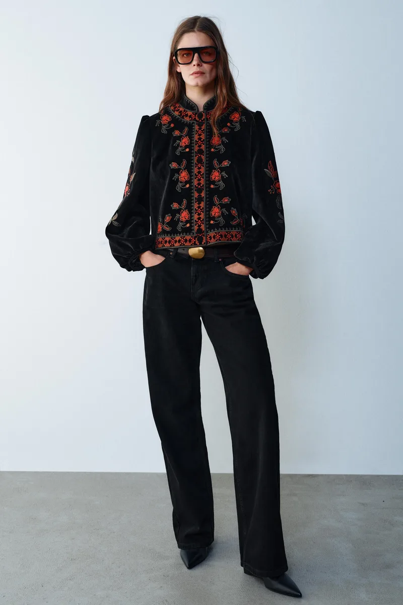 EMBROIDERED VELVET JACKET