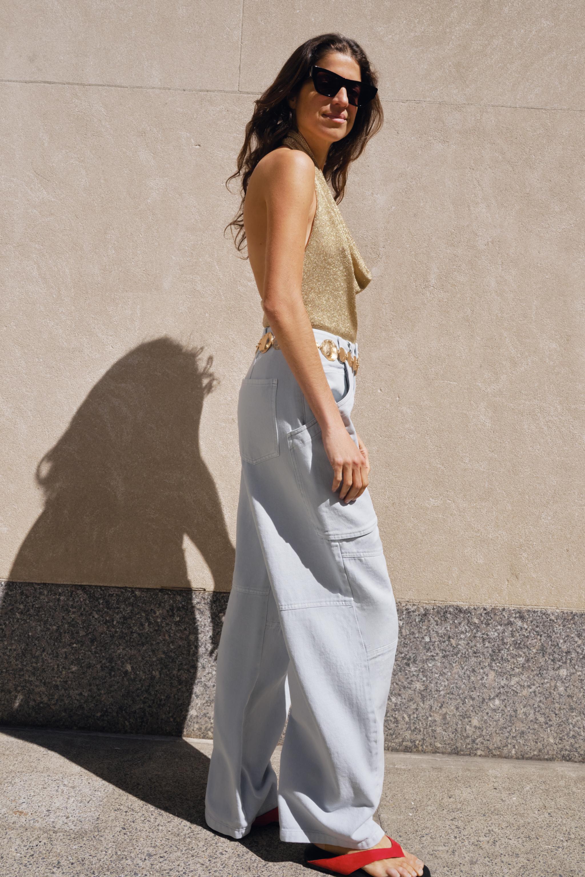 METALLIC THREAD HALTER KNIT TOP