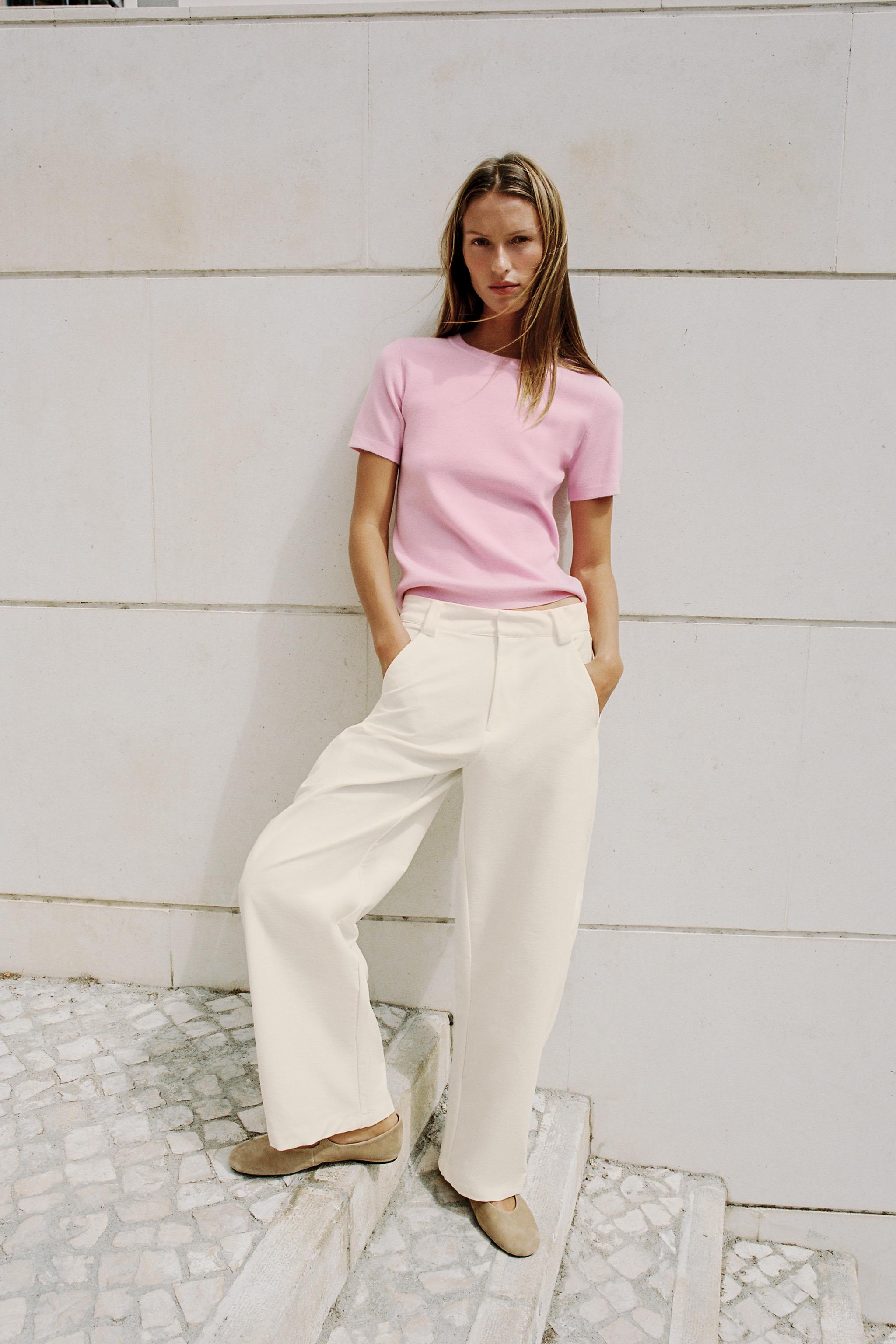SOFT-TOUCH KNIT TOP