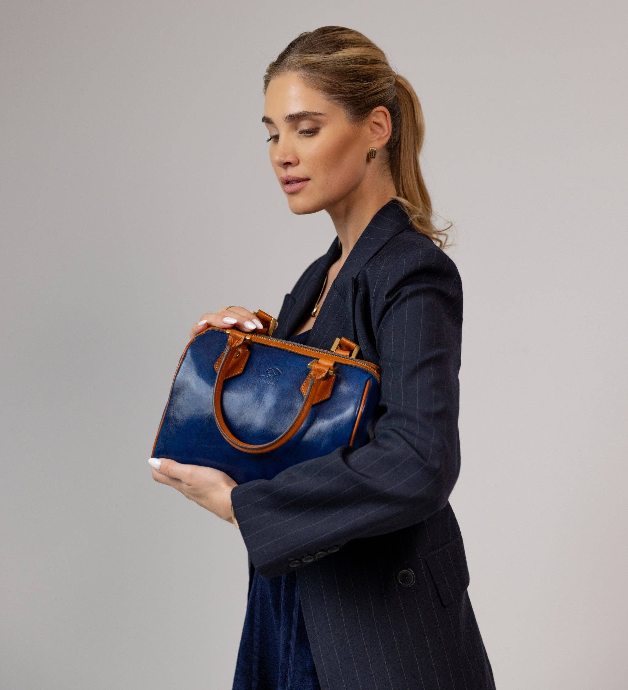 Leather Barrel Bag - Image 2
