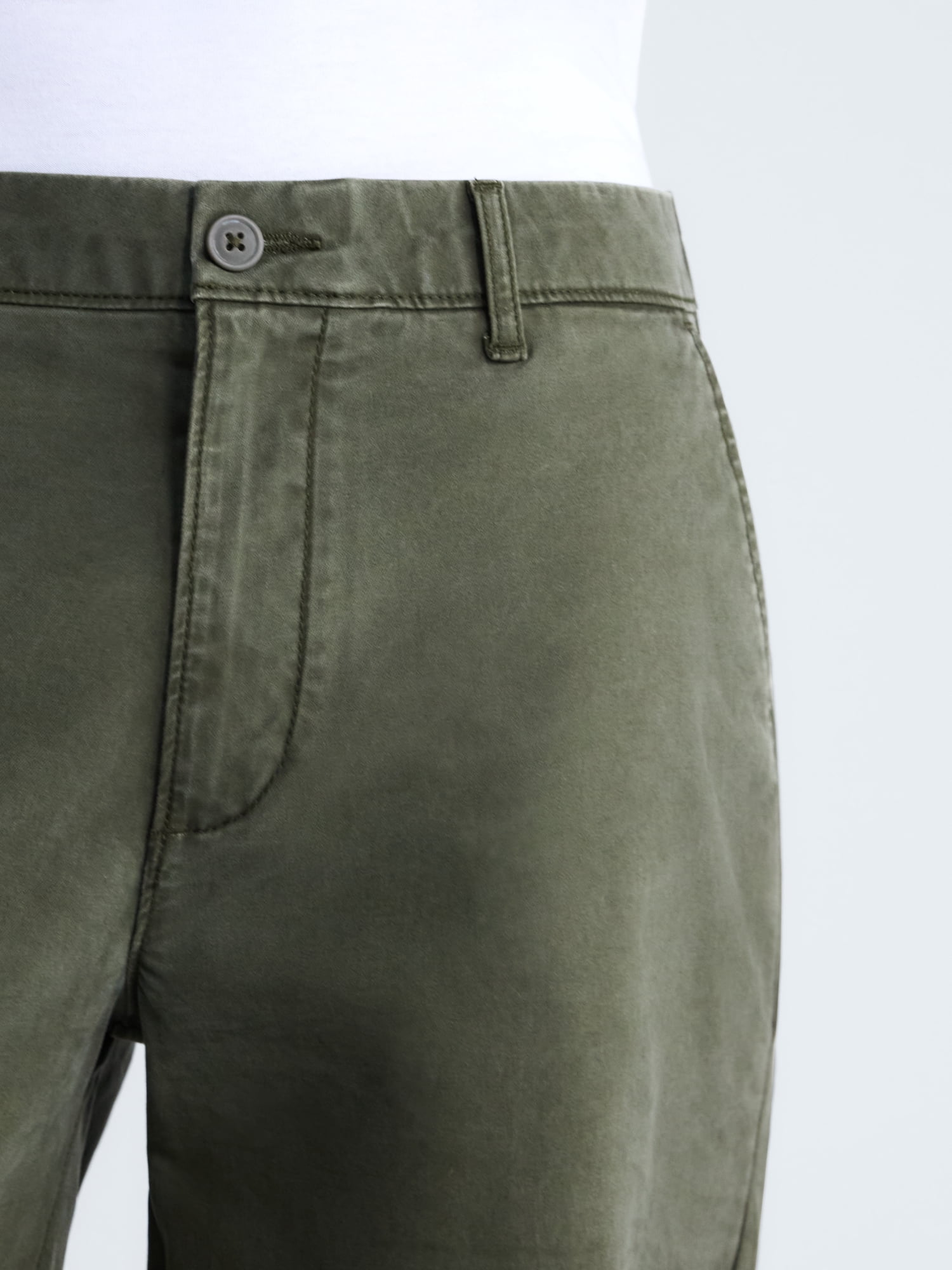 Free Assembly Men's Loose Fit Straight Leg Chino Pants, Waist Sizes 29 - Image 4