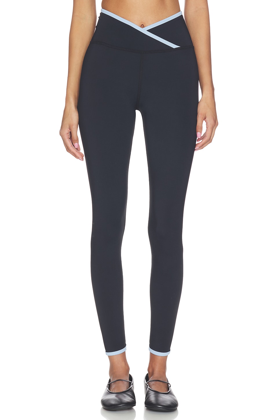 STRUT-THIS The Rae Ankle Legging in Black & Baby Blue