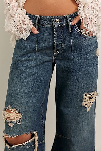We The Free Teagan Low-Rise Baggy Boyfriend Jeans