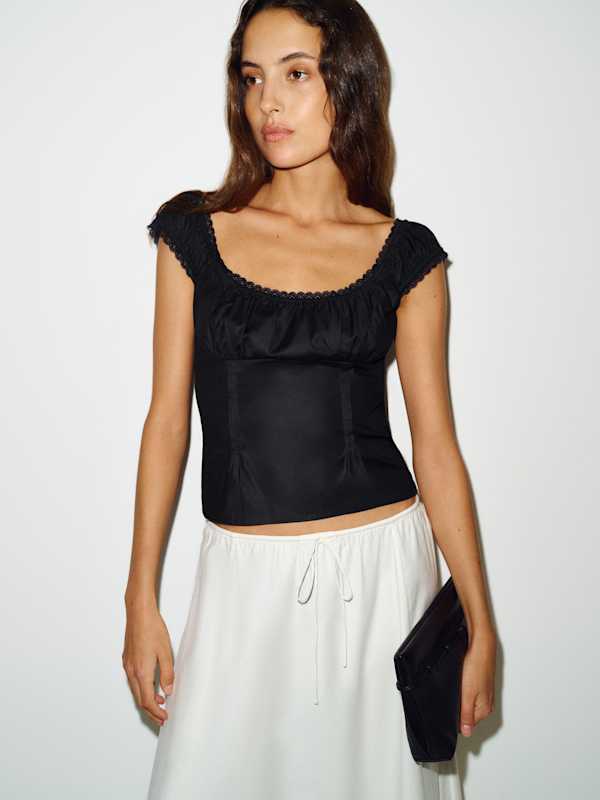 Amouret Top