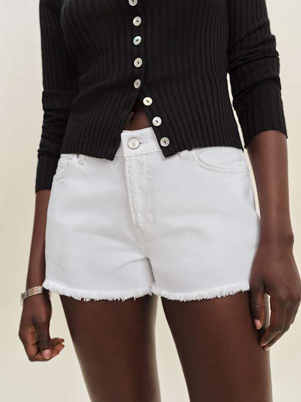Sutton Low Rise 2.5” Slouchy Jean Shorts