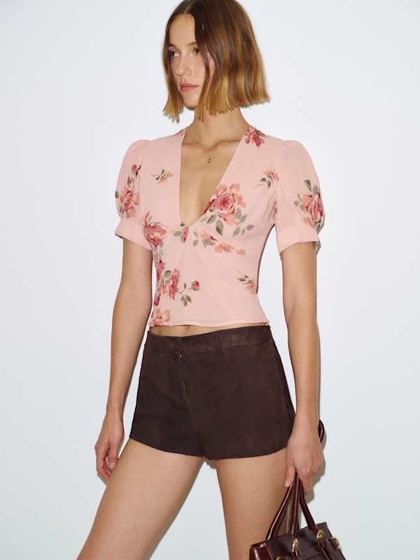 Akaia Top