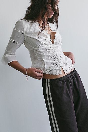 Salone Eyelet Top