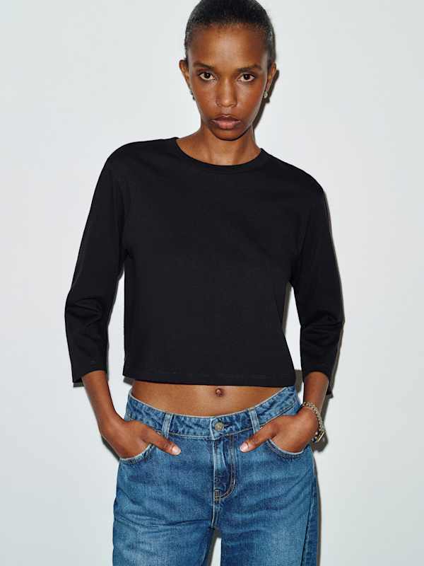 Lewis Tee