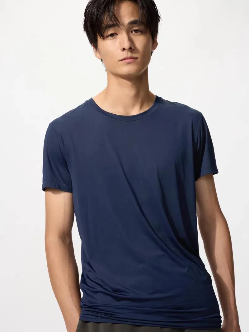 UNIQLO Men's Airism Quick-Drying T-Shirt