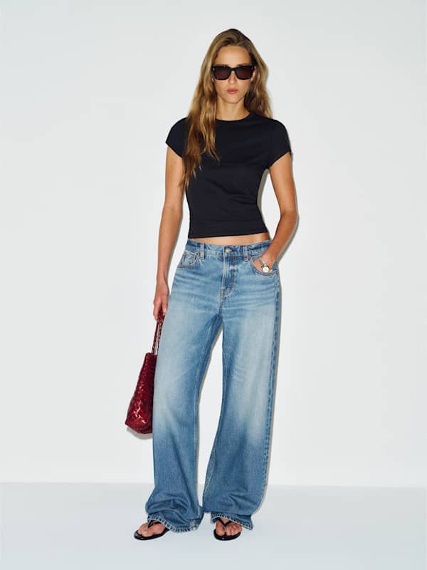 Max Slim Tee