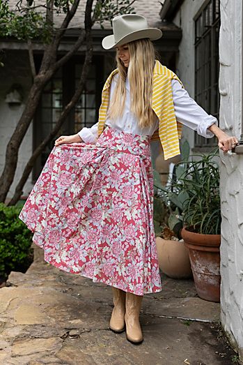 The 1990s Pink Floral Pleated Midi Skirt by Lauren Owen of Texas