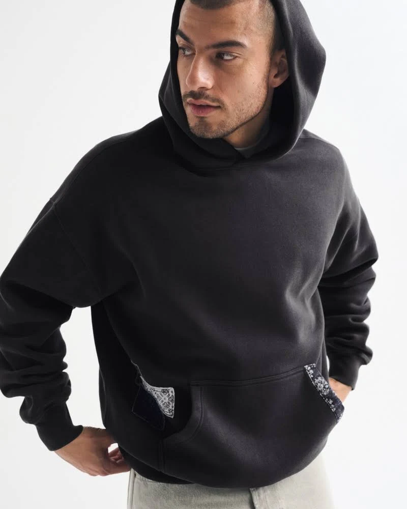 Abercrombie & Fitch Men's Essential Hoodie