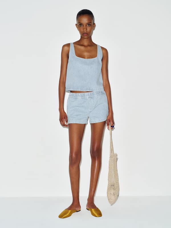 Theo Low Rise 2.5 Pull On Denim Shorts
