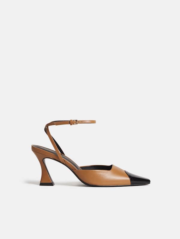 Natasha Pump
