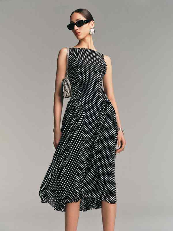 Anelis Dress