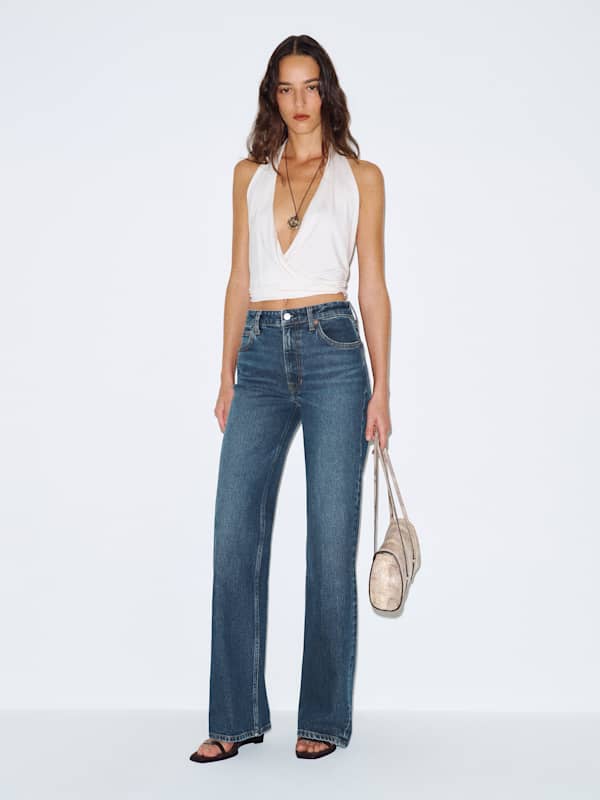 Hunter Stretch Mid Rise Wide Leg Short Jeans