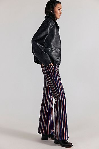 Wrangler X Lainey Wilson Retro Striped Flare Jeans