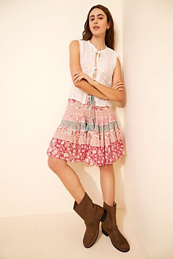Many Layers Printed Skirt