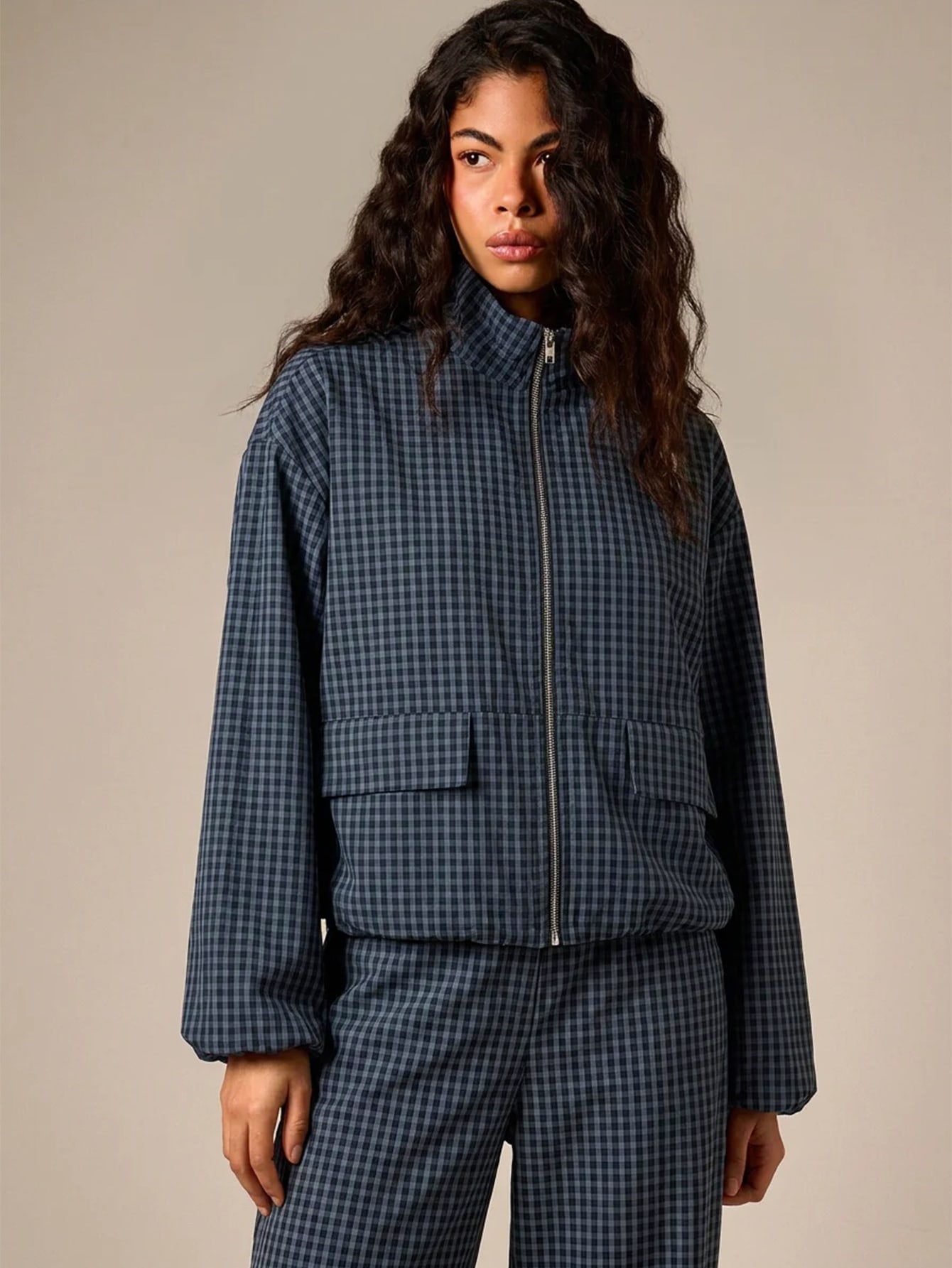 AiiRZ Gingham Check Zip-Up Bomber Jacket With Mock Neck Collar Flap Pockets And Elasticated Hem Fall Winter Outerwear
