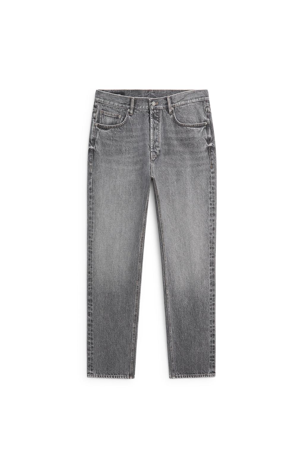 Straight-leg jeans