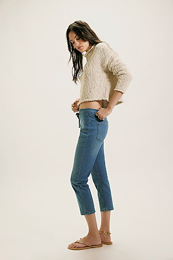 We The Free Knockout Mid-Rise Crop Jeans